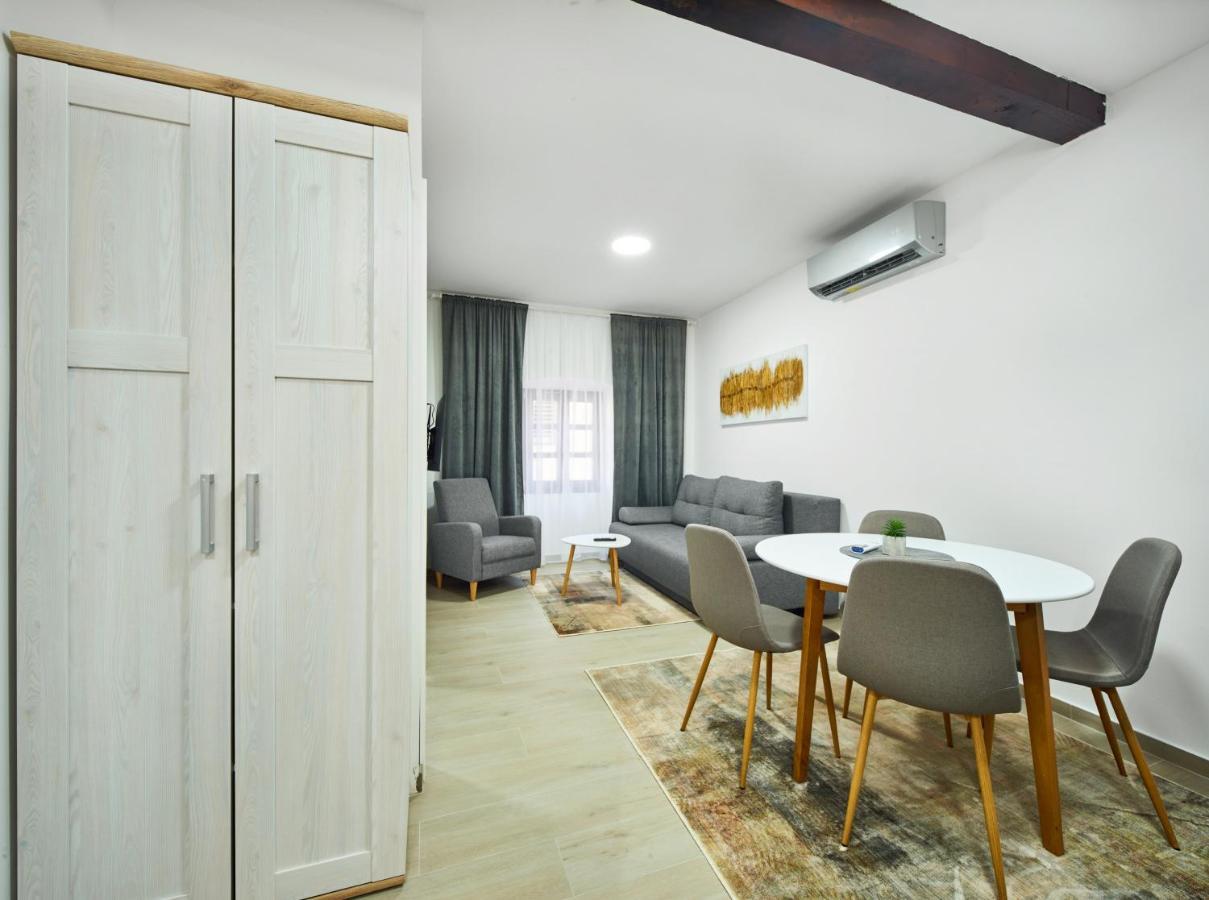 Cardo Apartments Poreč Extérieur photo